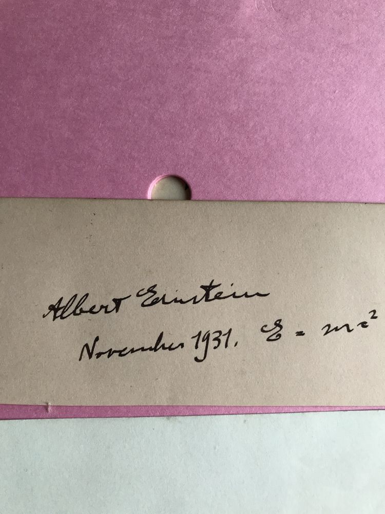 collection d'autographes en 1 lot 30000 Lahonce (64)