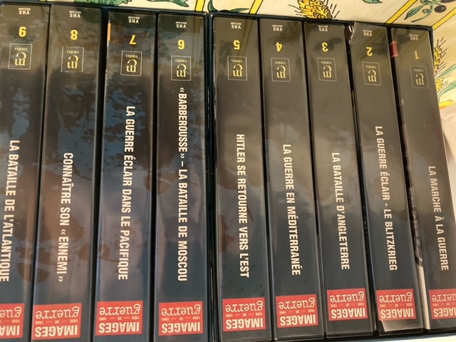 Collection cassette vid�o histoire de la 2�m guerre mondiale 50 Chamb�ry (73)