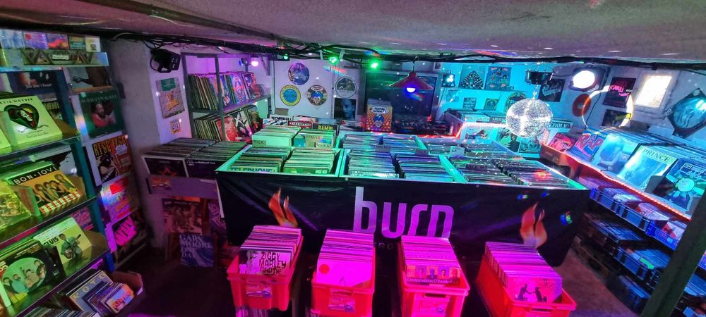 collection compl�te de disques vinyles Maxi 45 DJ 33T album 50000 Saint-Nicolas-de-Port (54)