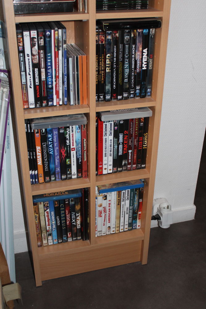 collection divers dvd 75 Rochefort (17)