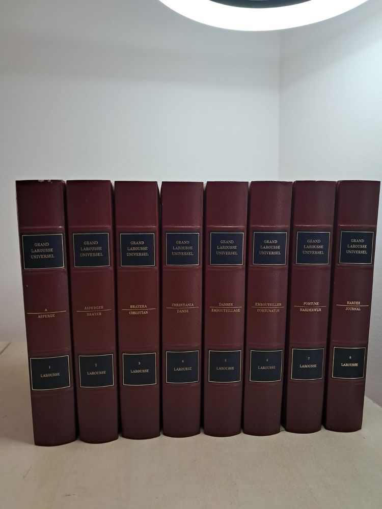 Collection Le Grand Larousse Universel 15 Volumes 0 Cagnes-sur-Mer (06)