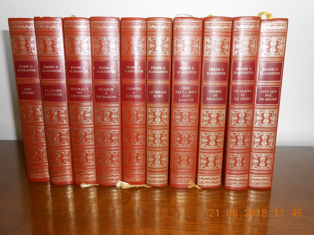 collection de 10 livres cartonn�s couverture en ska� 15 Marck (62)