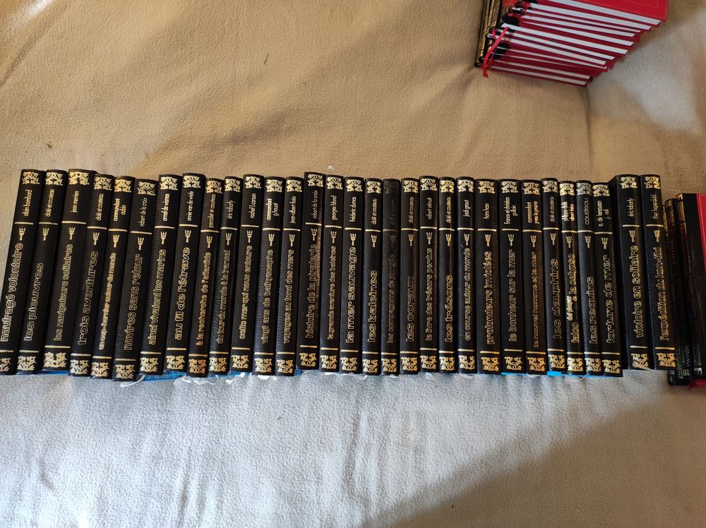 Collection de livres sur la mer et ses tr�sors 0 Saint-Romain-de-Monpazier (24)