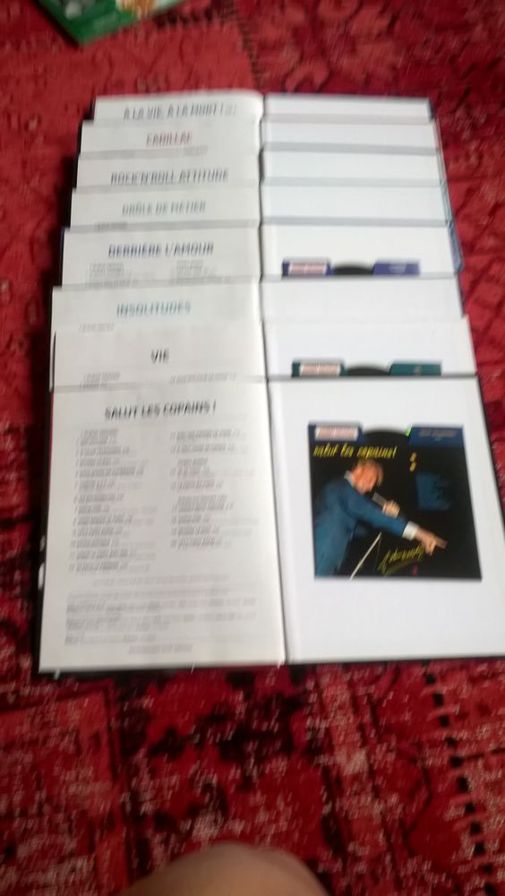 COLLECTION OFFICIELLE JOHNNY HALLYDAY 20 Aulnoy-lez-Valenciennes (59)