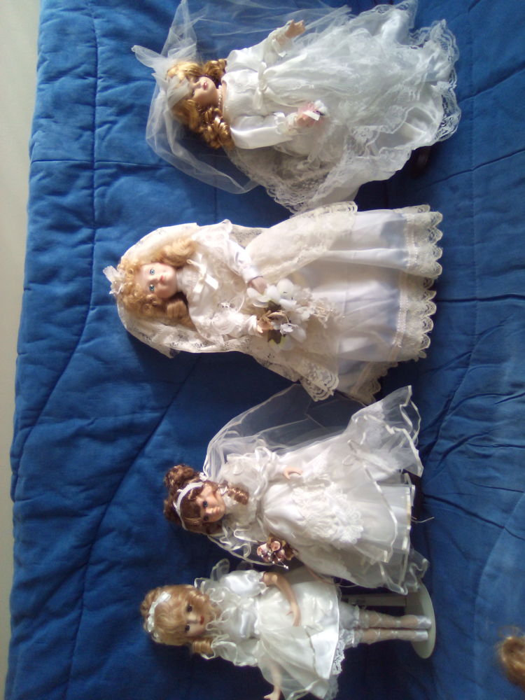 collection de poup�es 1500 Rochefort (17)