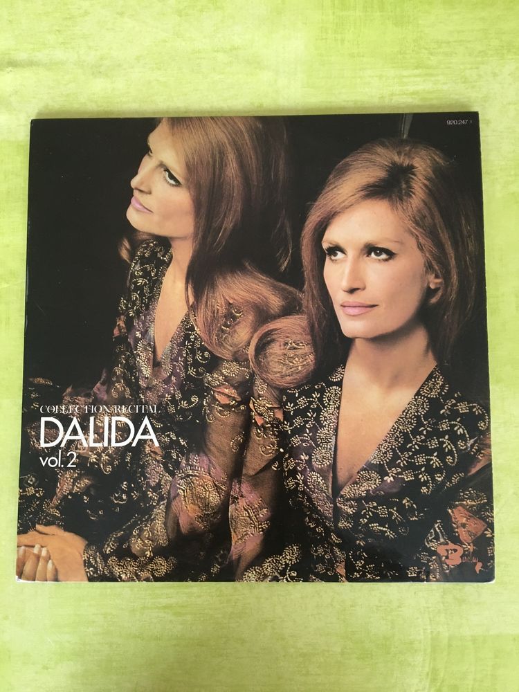 33t 920.247 Collection R�cital Vol.2 DALIDA 1970 25 Nimes (30)