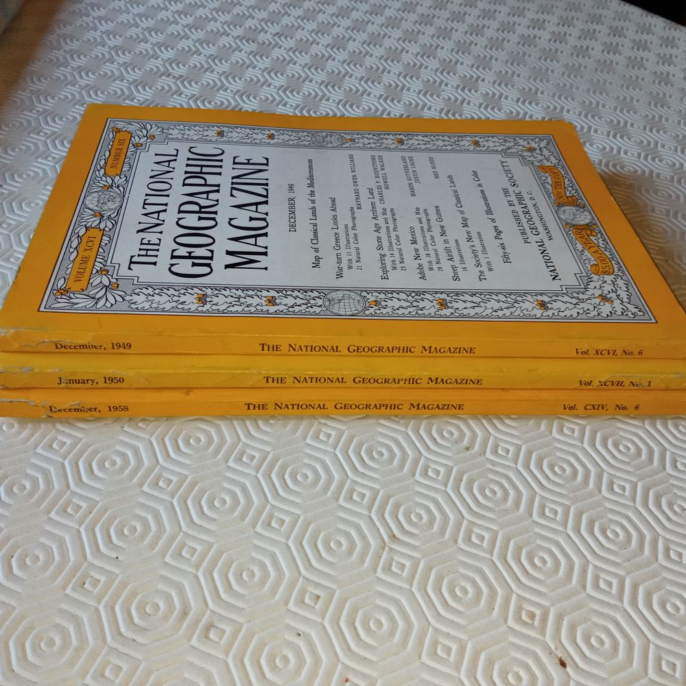 collection revues NATIONAL GEOGRAPHIC EN ANGLAIS 2 Montlu�on (03)