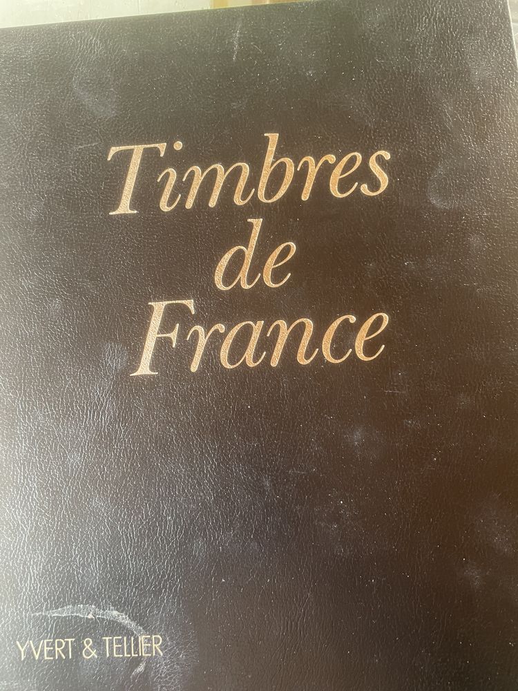 Collection de timbres 150 Chambles (42)