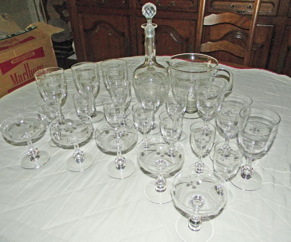 Collection de verres en cristal 90 Lagny-sur-Marne (77)