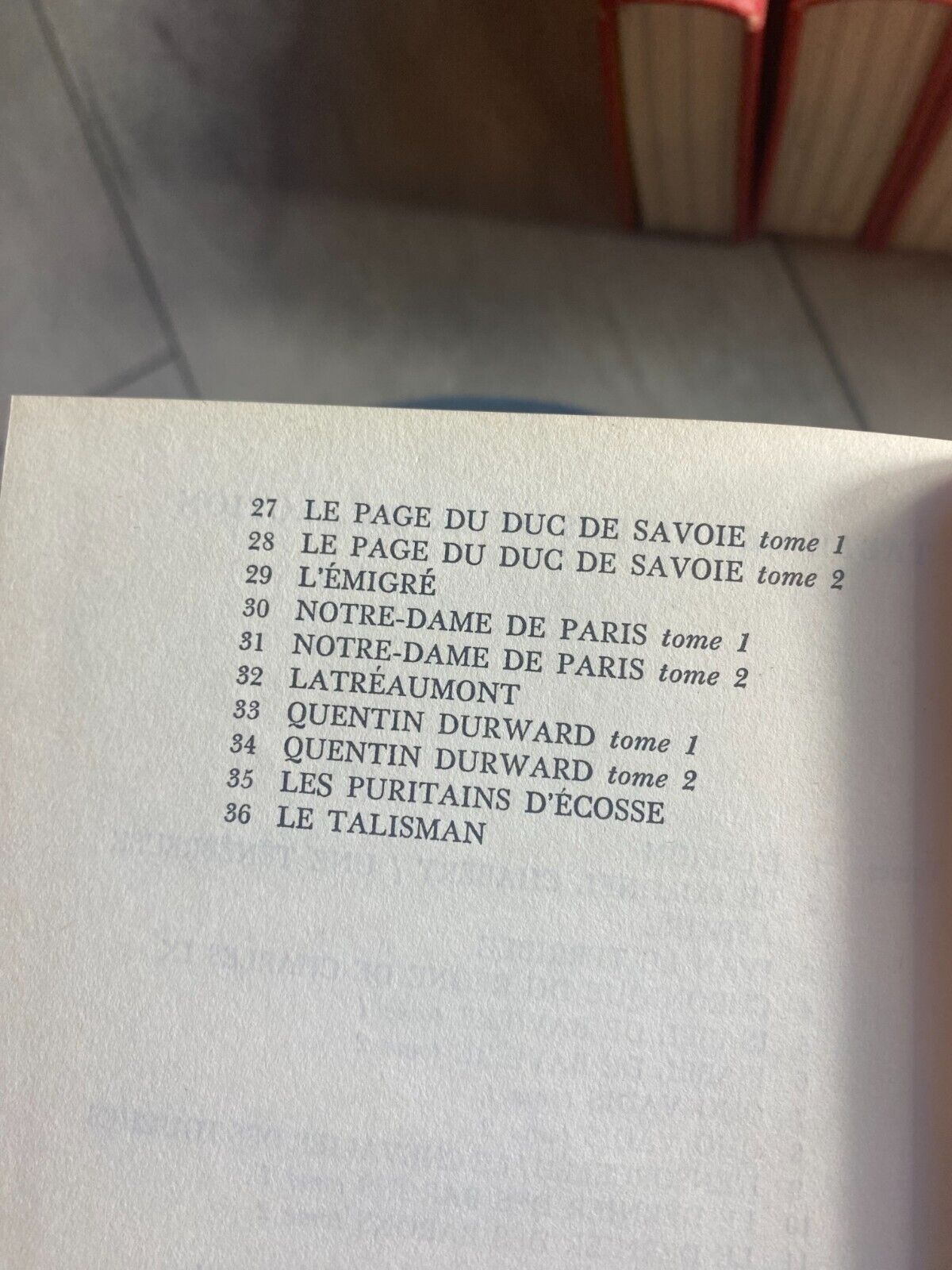 Collection de 36 volumes  Les Grands Romans Historiques  100 Besn� (44)