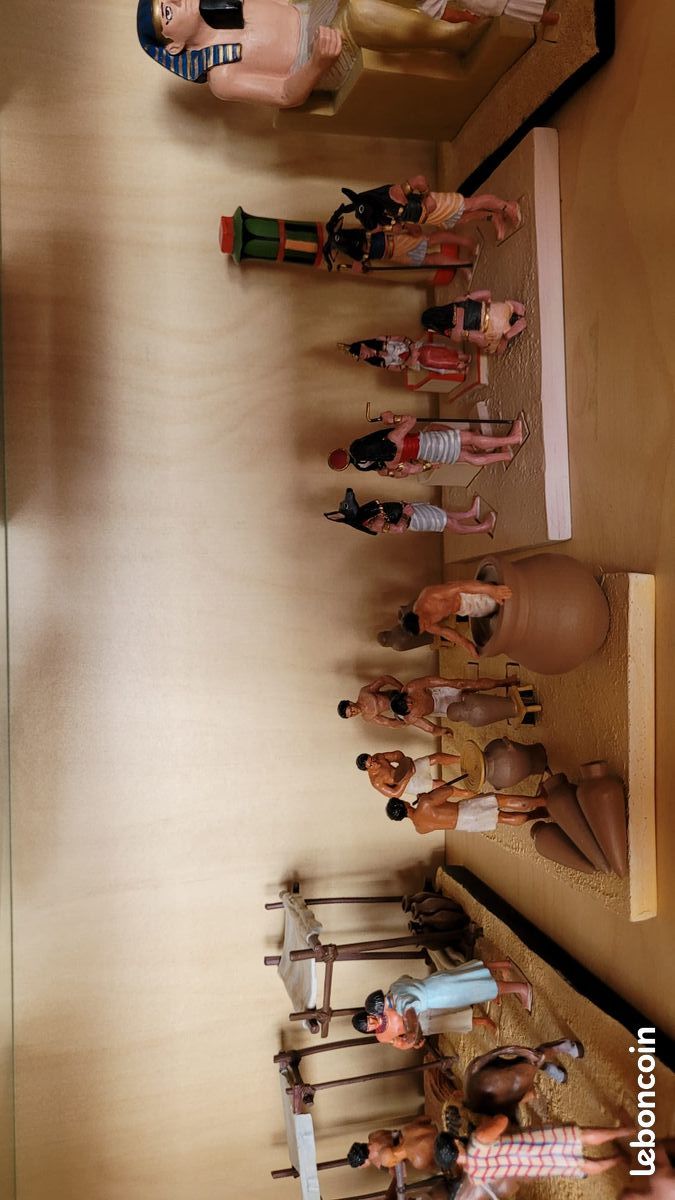 Collections Figurines. 250 Perpignan (66)