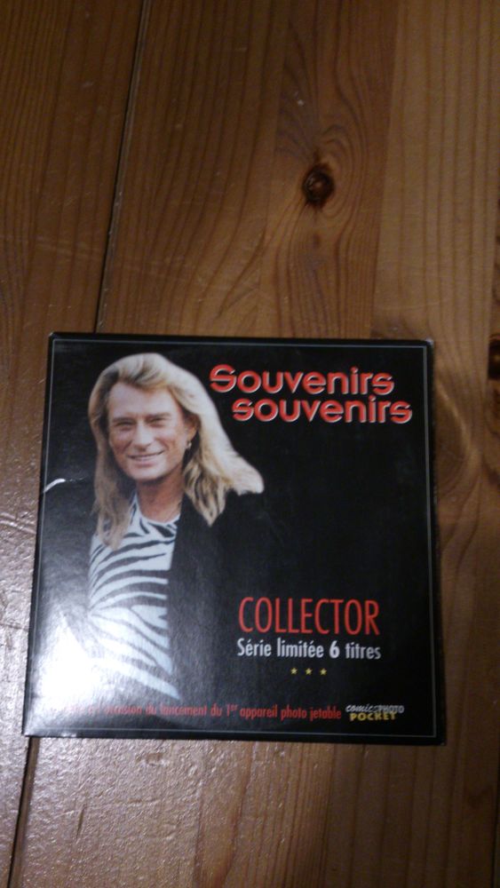 CD COLLECTOR Edition limit�e de JOHNNY HALLYDAY 39 Ferri�res-en-G�tinais (45)