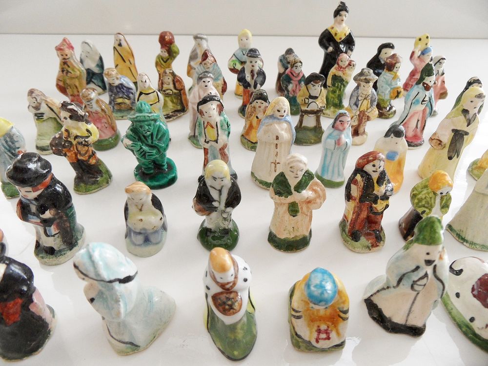 LOT COLLECTOR 62 SANTONS FEVES PORCELAINE CRECHE RETRO tbe 69 Marseille 11 (13)