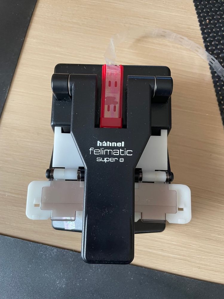 Colleuse HAHNEL FELIMATIC Films SUPER 8 10 Bourg-en-Bresse (01)