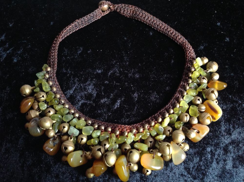 COLLIER AMBRE POLI JAUNE ORANGE VERTE GRELOTS Envoi Possible 30 Tr�gunc (29)