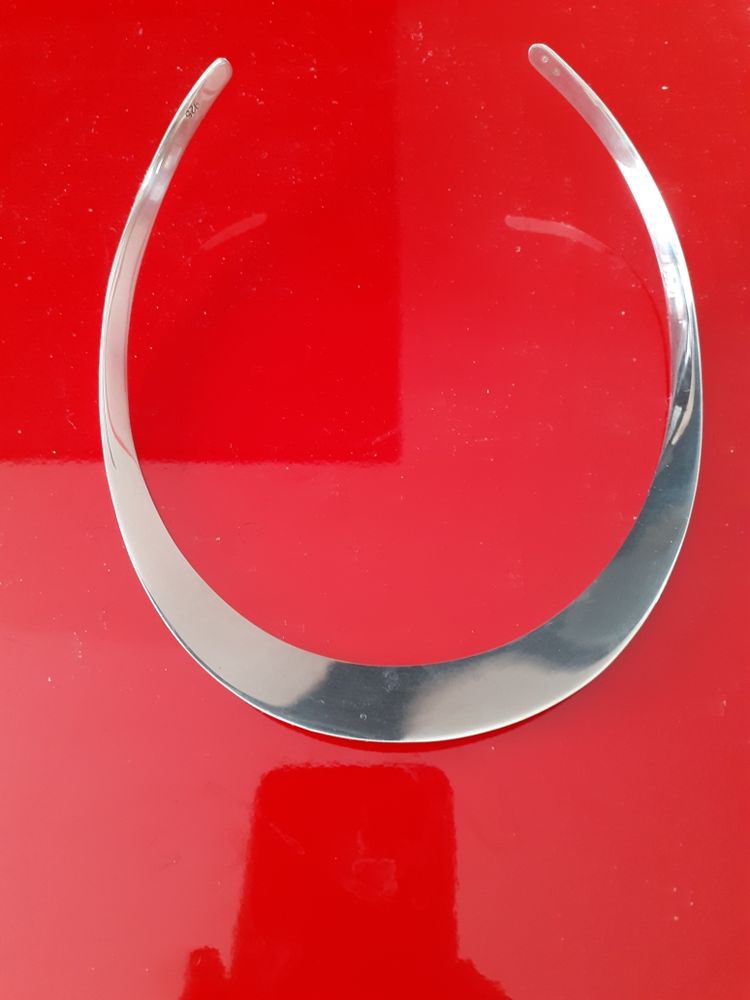 collier argent 39 Avignon (84)