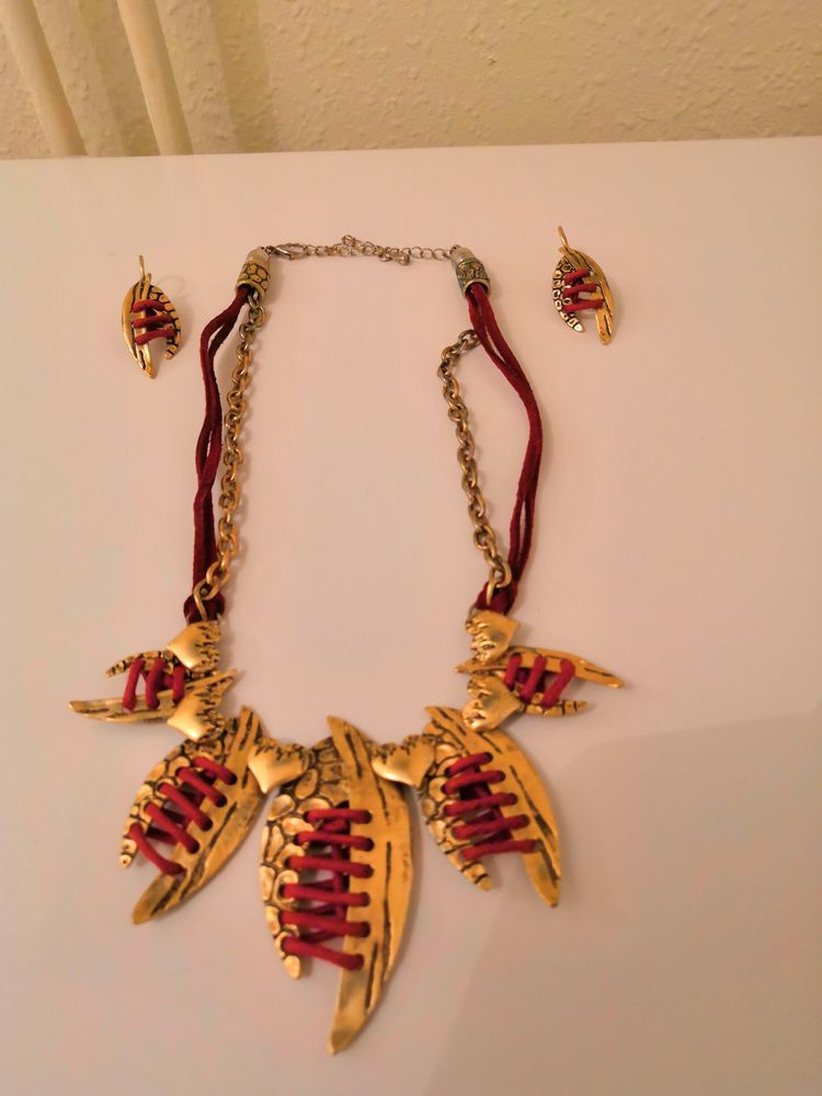 collier et boucles oreilles fantaisie 13 Saint-Saulve (59)