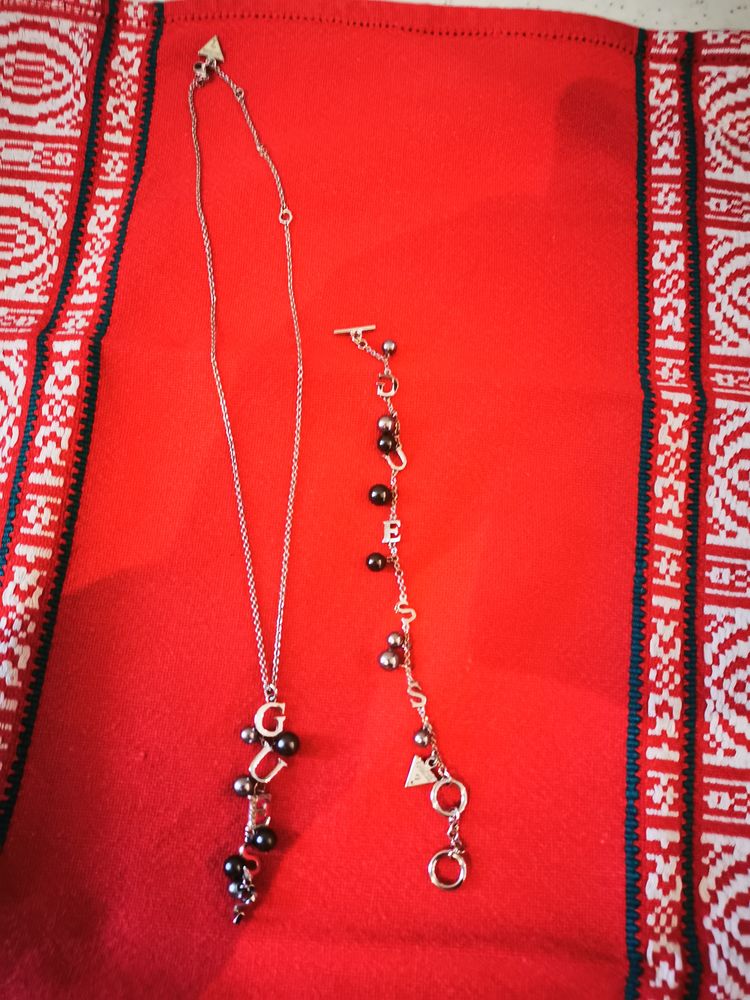 Collier et bracelet Guess. 50 Troyes (10)