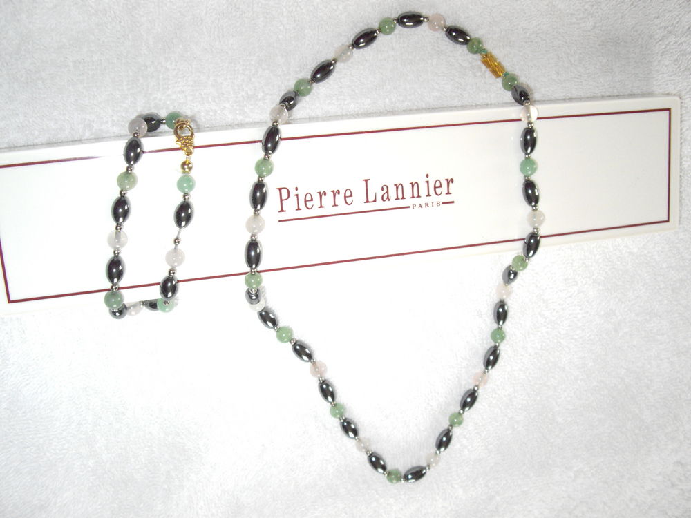 Collier et bracelet de perles 25 Naveil (41)