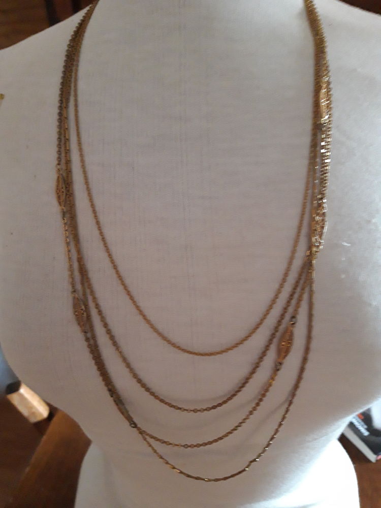 COLLIER  CHAINE 3 RANGS  FEMME 15 Haguenau (67)