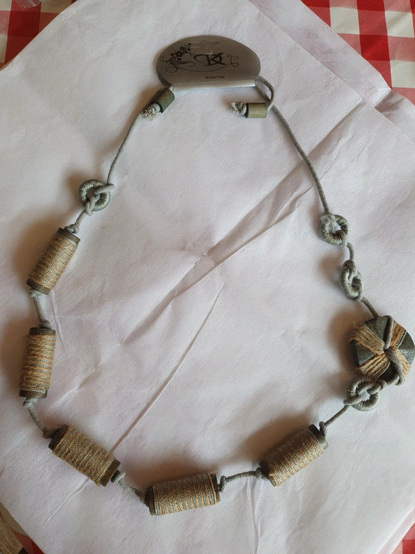 Collier fantaisie 1 Aubvillers (80)