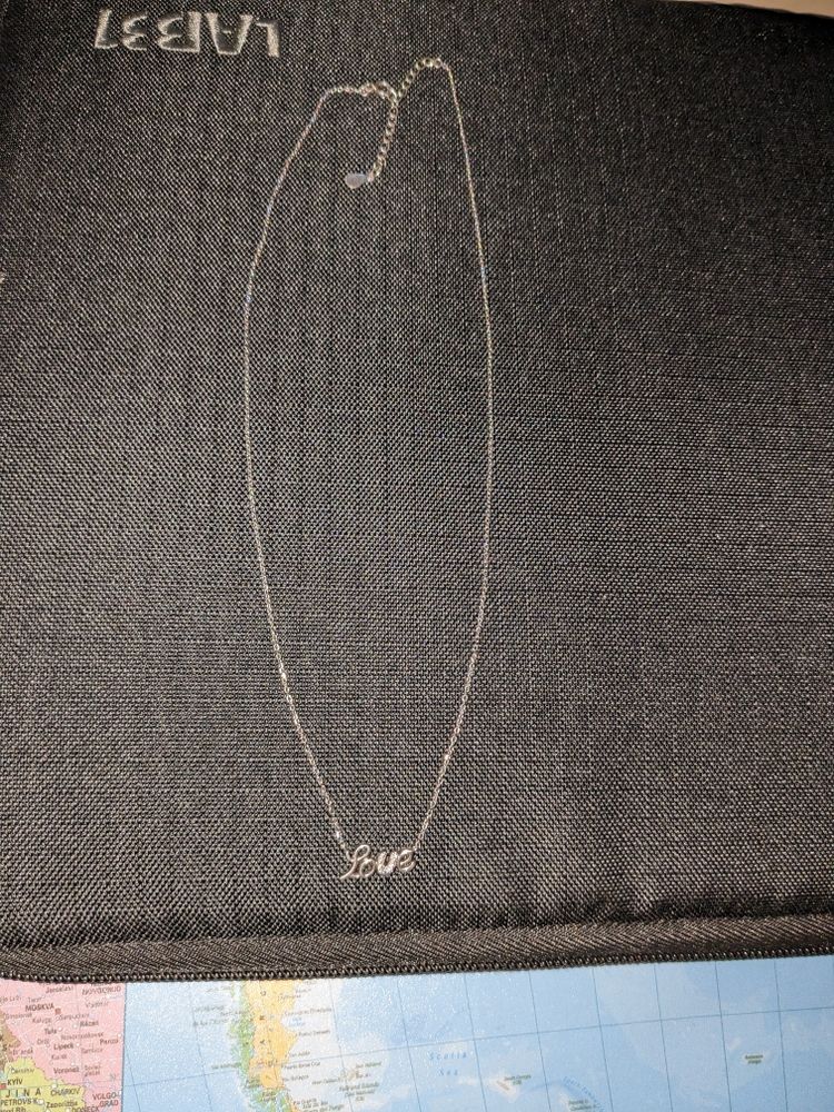 collier love 20 Paris 20 (75)