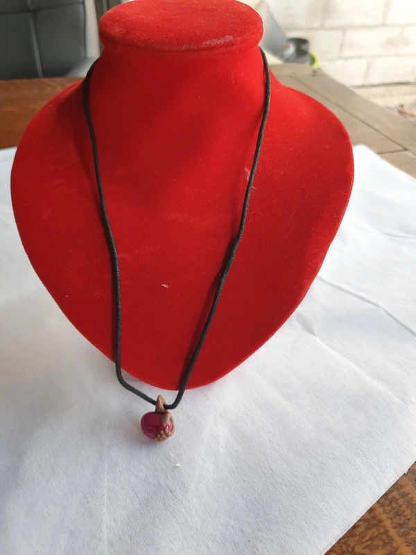 Collier main prenom audrey sur pierre 1 Aubvillers (80)