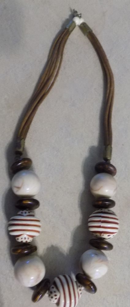 Collier 'marin' 5 La Motte-d'Aveillans (38)