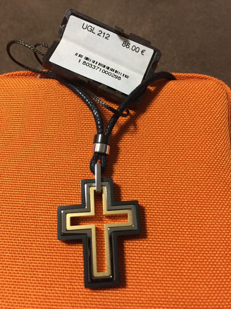 collier marque com�te UGL 212 89 La Ciotat (13)