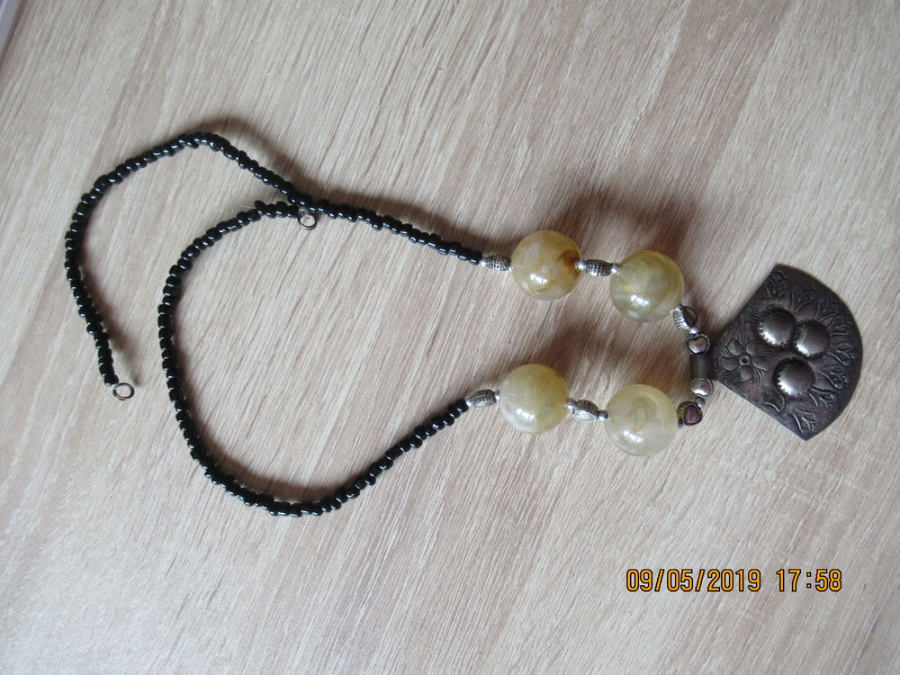 Collier - Neuf 0 Aubi�re (63)