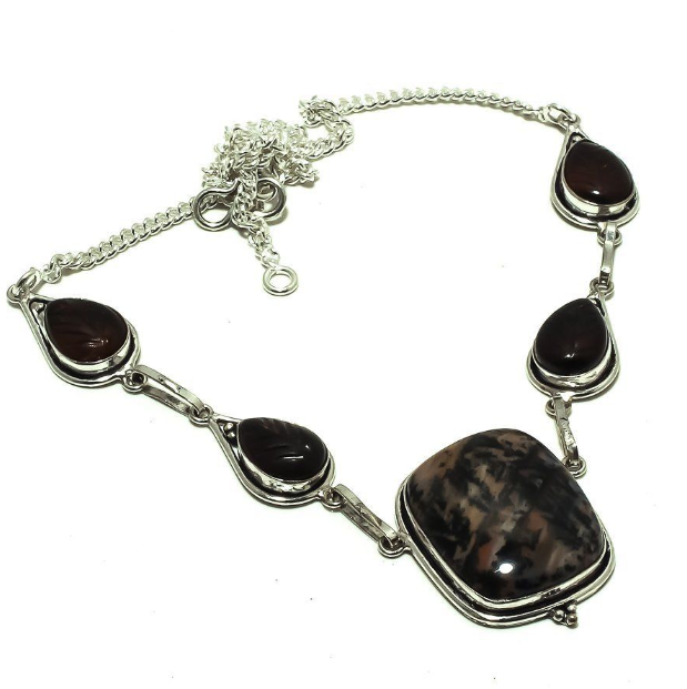 Collier OPALE DENTRITE et GRENAT, Plaqu� argent 925 17 Saint-Savin (86)