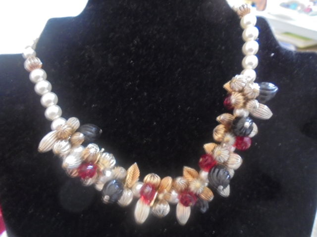 collier en perles , , ras du cou 0 Romorantin-Lanthenay (41)