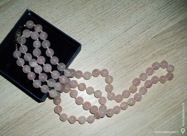 Collier de quartz rose 70 Antibes (06)