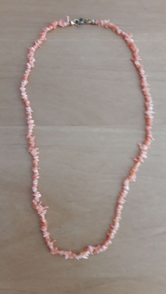 COLLIER rose orang� 4 Charbonni�res-les-Bains (69)