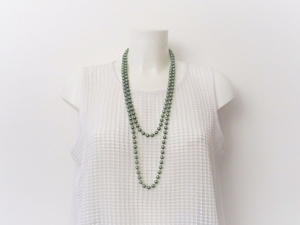 Collier/ Sautoir en Perles en Plastique Rondes Vert Brillant 5 Paris 15 (75)