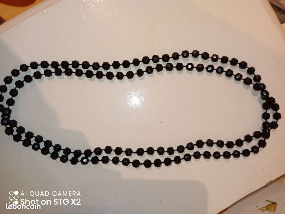 collier 5 Courbevoie (92)