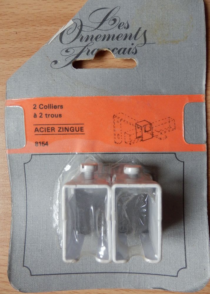 Colliers blanc pour tringle � rideau alu : NEUF 4 �vry (91)