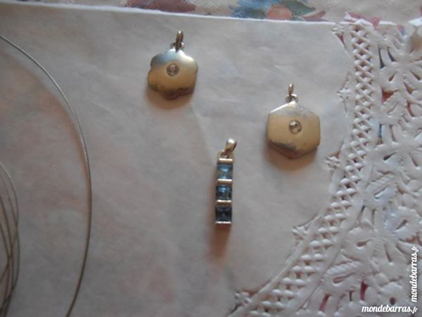 Colliers flexibles + Pendentifs (28b) 3 Tours (37)