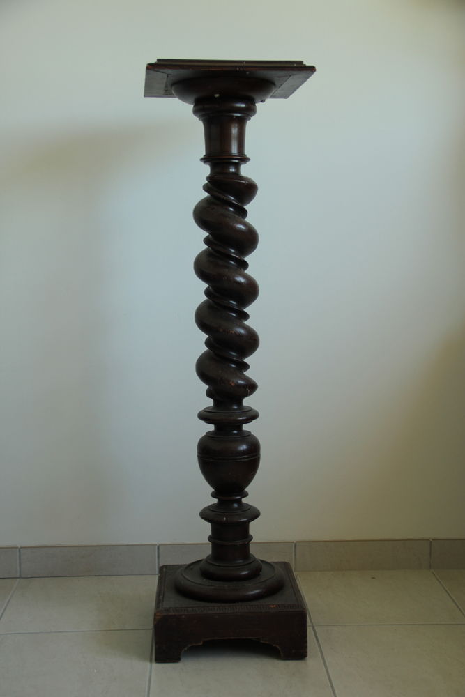 colonne bois massif 24 Saint-Sixt (74)