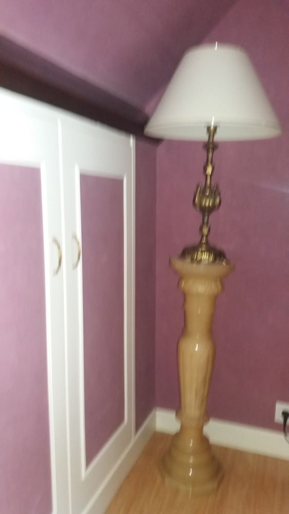 colonne et luminaire en bronze 45 Cormelles-le-Royal (14)