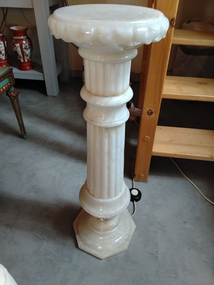 Colonne marbre 140 Priay (01)