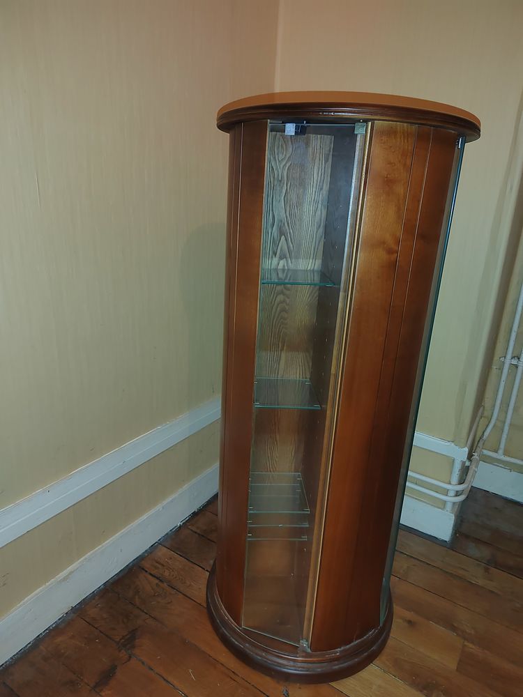 Colonne pivotante 50 Paris 18 (75)