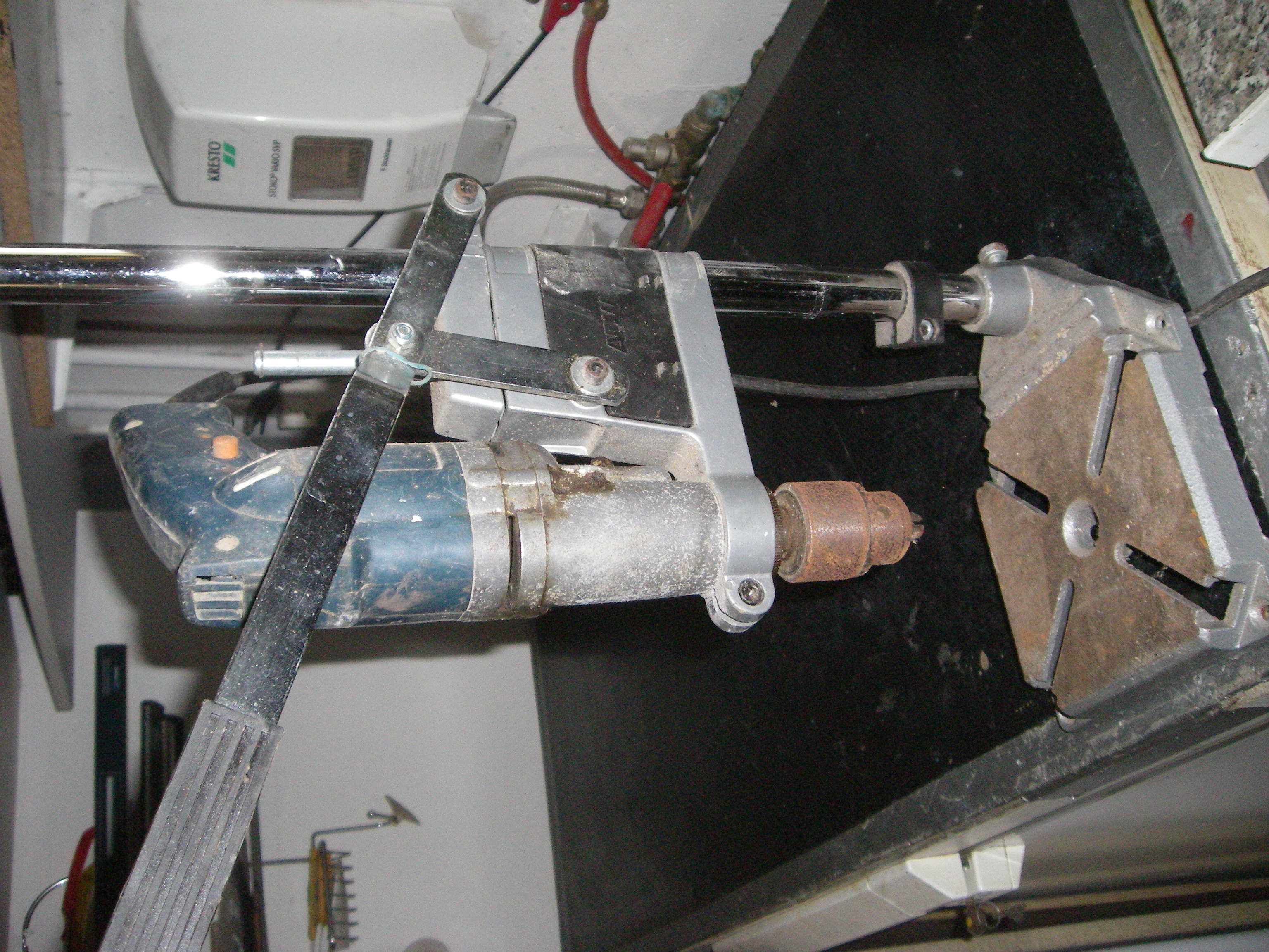 Colonne pour perceuse �lectrique 40 Bourg-l�s-Valence (26)