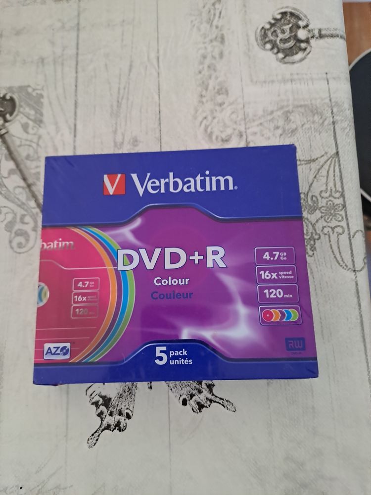 Dvd+r coloris 7 Paris 18 (75)