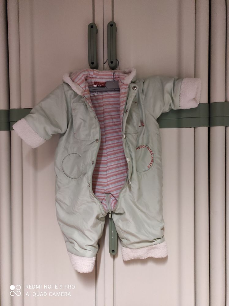 Achetez Combinaison Bebe 12 Occasion Annonce Vente A Petite Synthe 59 Wb