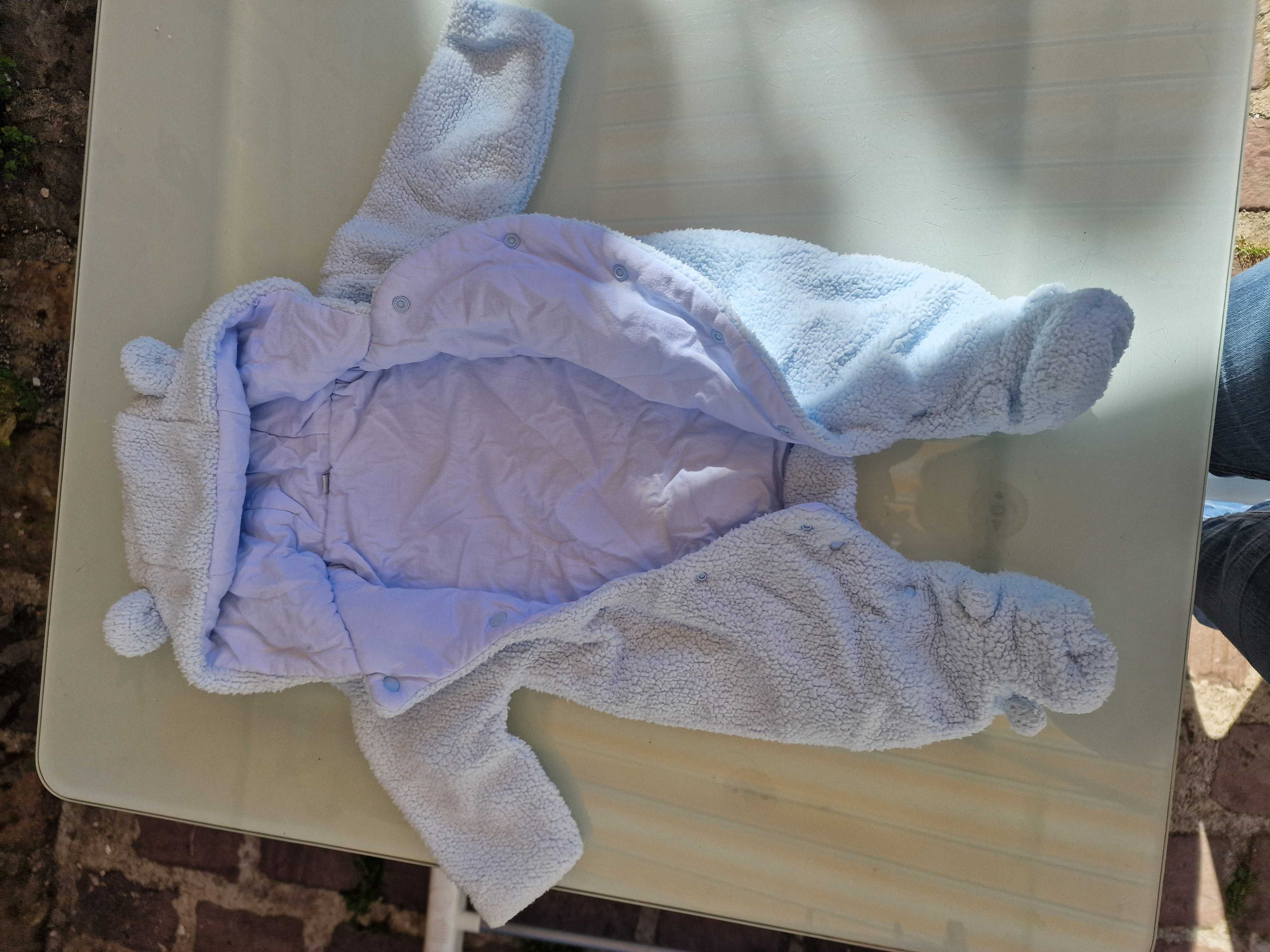 Combinaison b�b� 4 Donnemarie-Dontilly (77)