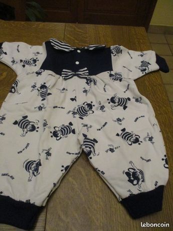 Combinaison cr�me motifd bleu marine 0 M�rignies (59)