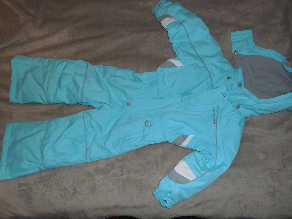 combinaison de ski enfant 3 ans TREPASS 25 Pontault-Combault (77)