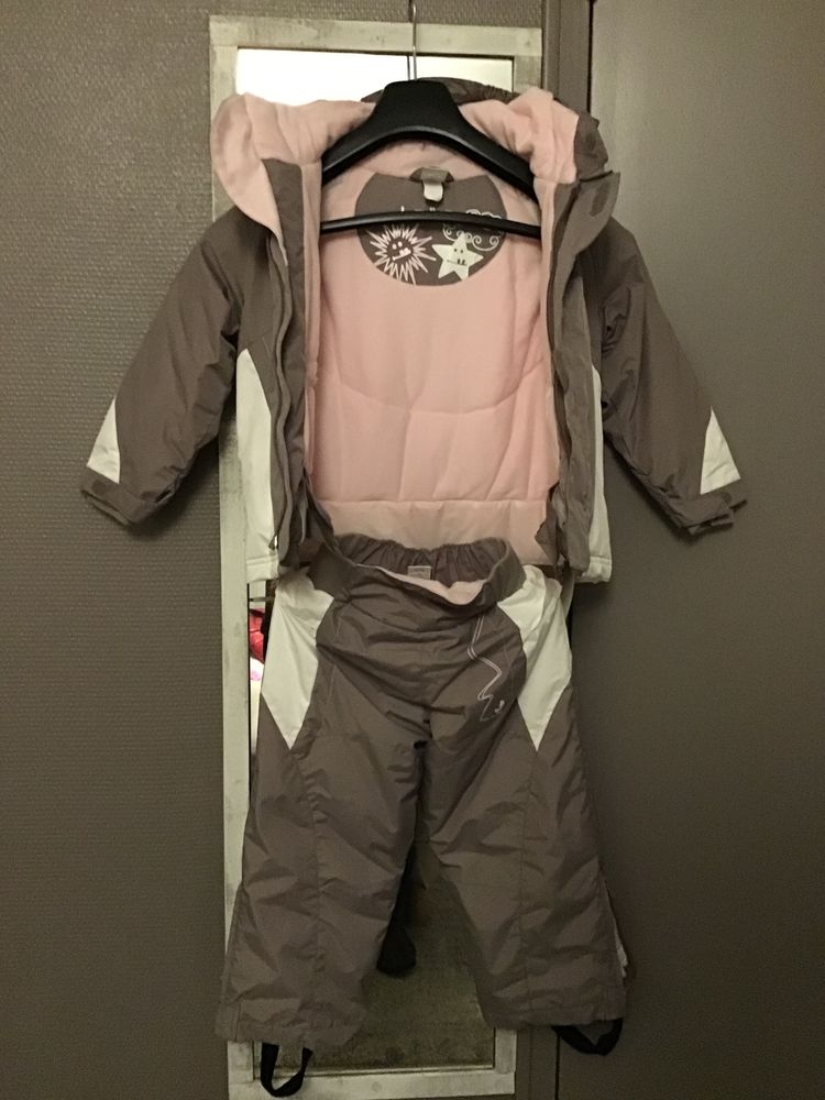 combinaison fille pour hiver ski ou luge tr�s bon �tat 15 Bosdarros (64)