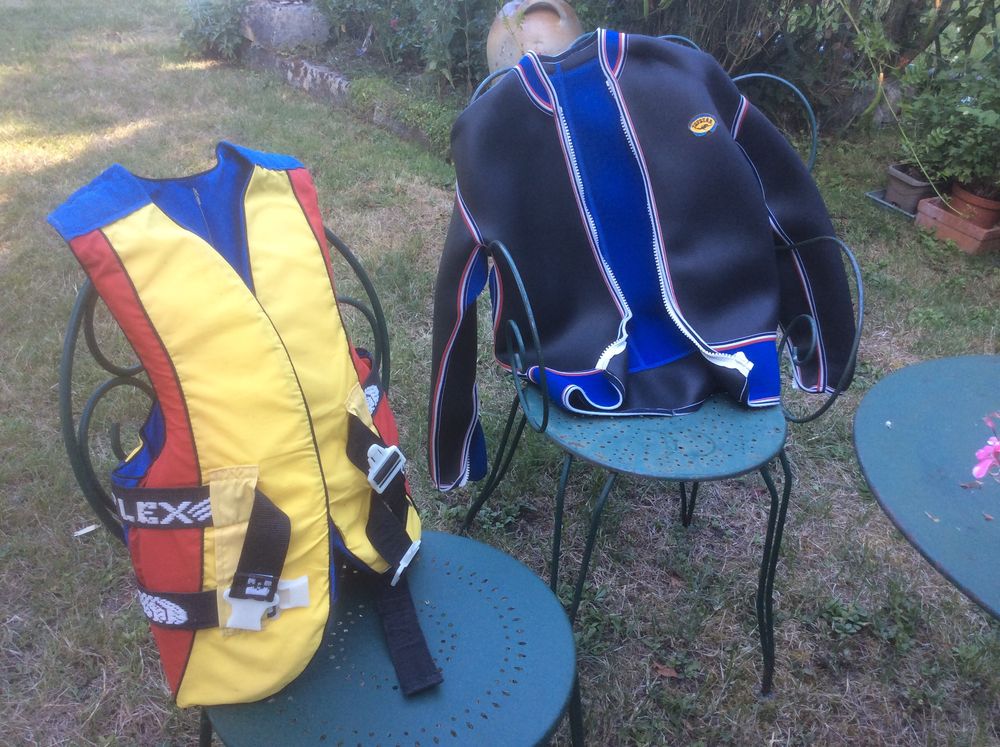 COMBINAISON ET GILET 49 P�rignac (17)